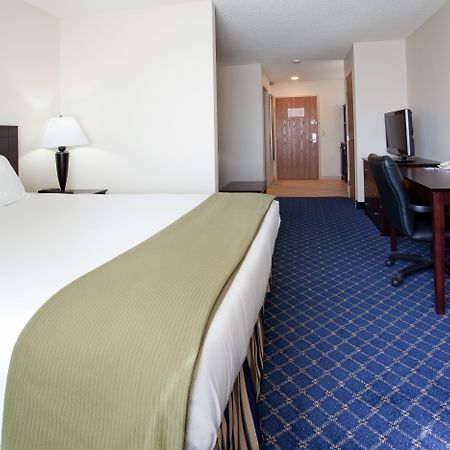 Holiday Inn Express Hotel & Suites Torrington By Ihg Quarto foto